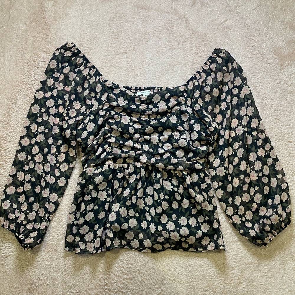 American Eagle Outfitters Black and White Floral Blouse